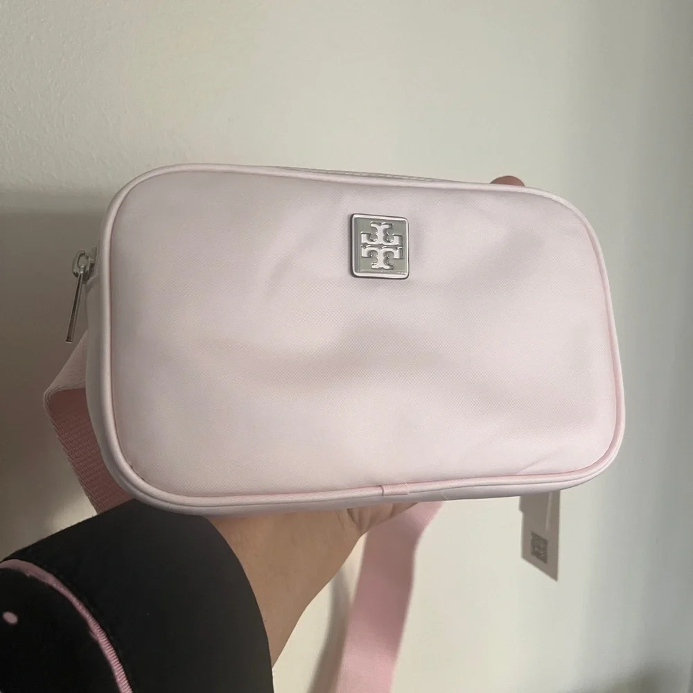 TORY BURCH • Virginia Pink Belt Bag